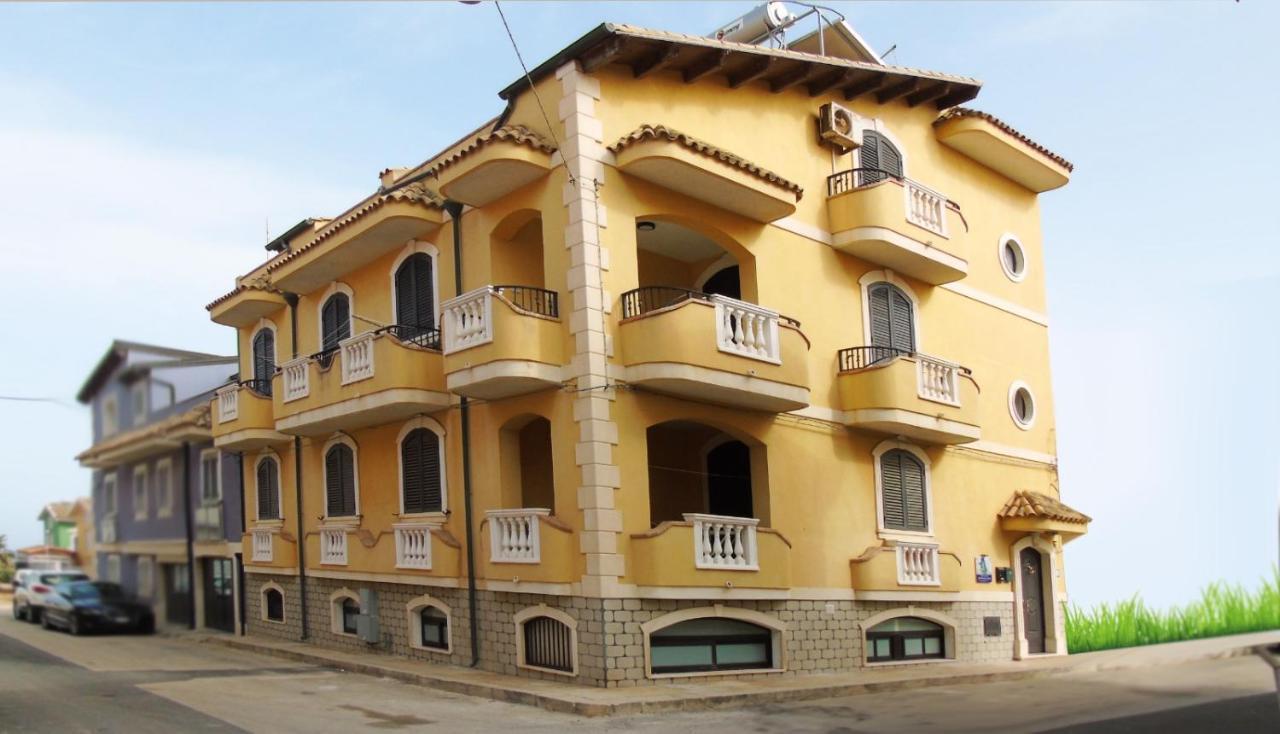 Casa Vacanza Miramare Portopalo Di Capo Passero Luaran gambar